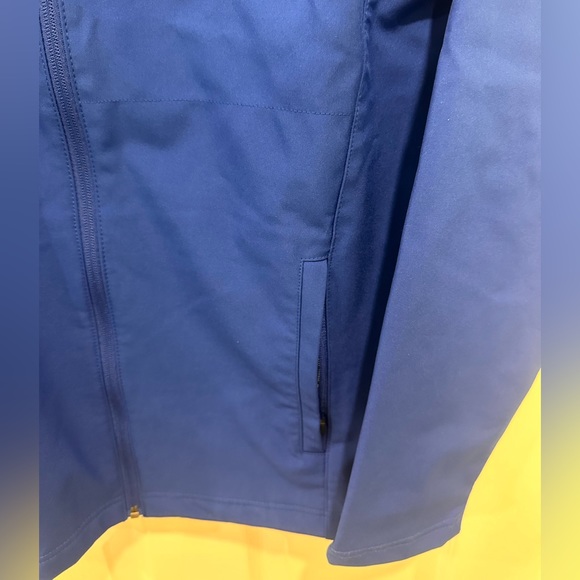 Men’s lightweight jacket and 2 Polo T-shirts. - Picture 4 of 11